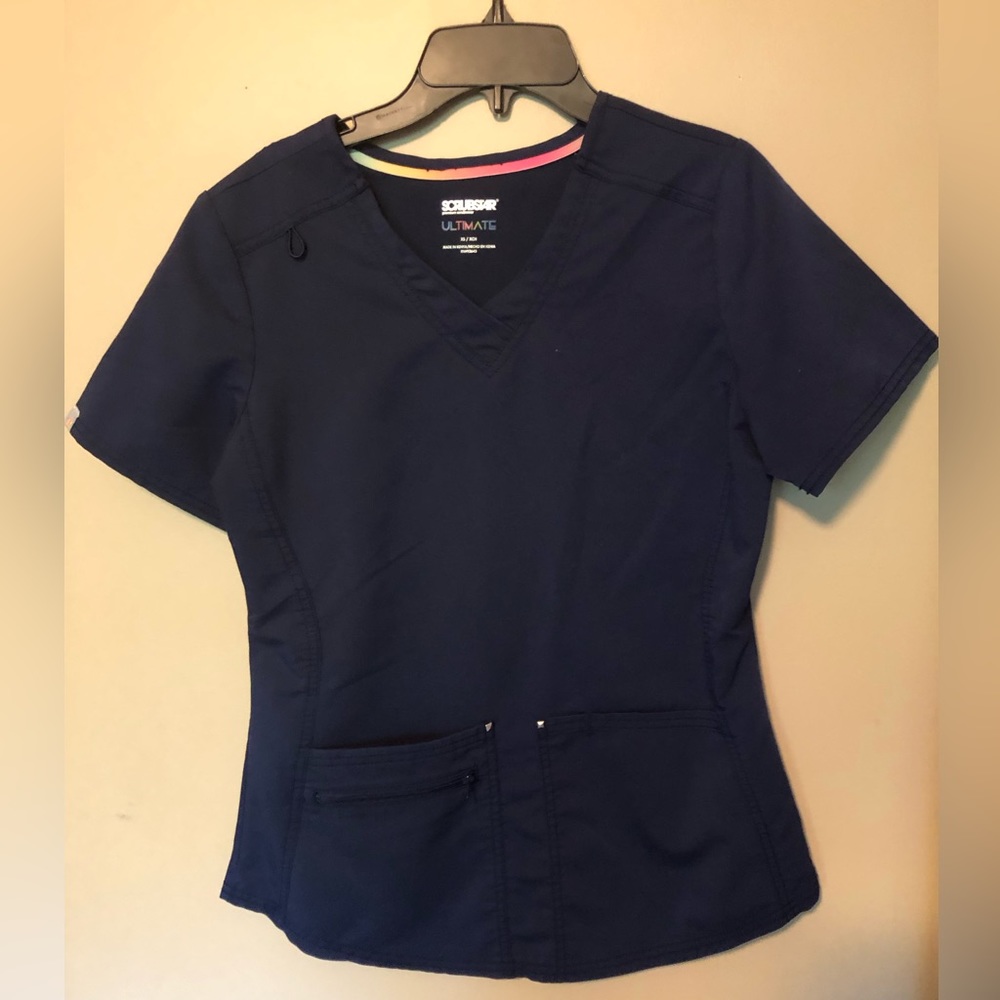 Scrubstar Navy scrub top